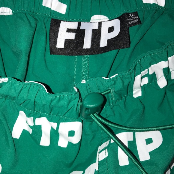 BRAND NEW FTP TRACK PANTS SIZE XL + JACKET SIZE L - Picture 6 of 8